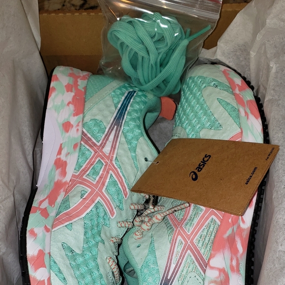 Women's Asics Sneakers - Picture 10 of 12